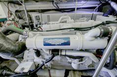 the best price on No Surrender - Carver Yachts