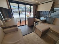 Buy a yacht Prestige 420 Fly