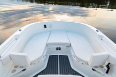 Buy a Bayliner Trophy 22CC 2024 at Shestakov Yacht Sales