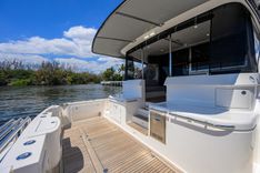 Buy a yacht 58 SMY 65