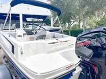 Buy a Bayliner VR4 - BAYLINER at Shestakov Yacht Sales