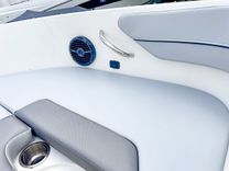 Buy a yacht Bayliner VR4 2024