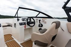 Лучшая цена на Bayliner VR4 2024