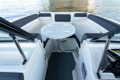 Стоимость яхты Bayliner DX2000 - BAYLINER