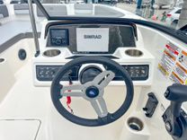 Купить Bayliner DX2200