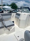 Bayliner DX2200 21
