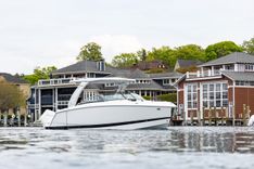 best yacht sales deals Four Winns H9C 29