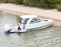 the best price on Four Winns H9C 2025