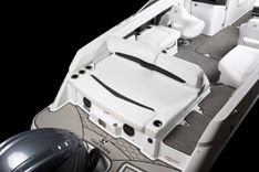 the best price on Four Winns HD5 HD5