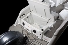 Buy a Four Winns HD5 - FOUR WINNS at Shestakov Yacht Sales