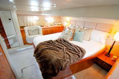 Buy a yacht Ferrous - Sunseeker