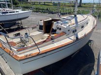 Frolic - ISLAND PACKET