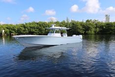 Лучшая цена на 39 Offshore In Stock!