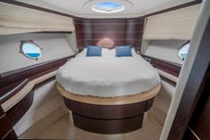 Лучшие предложения покупки яхты Knotorious IV - Azimut Yachts