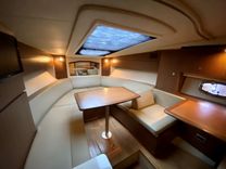 the best price on No Name 2013