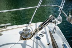 the best price on SIR JACOB II 2010