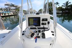 Стоимость яхты 24 Contender Sport