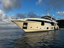 LOVE T - Azimut Yachts