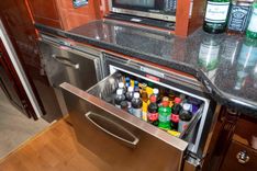 Buy a yacht AT'S AHMIBOTE V - SEA RAY