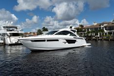 Catch Me - Cruisers Yachts