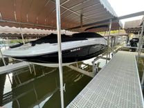 2021 Hurricane 2486 OB - HURRICANE