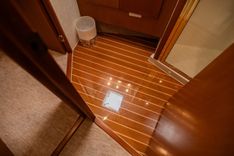 the best price on Junior 2 - POST