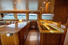 Купить яхту Defiance - VIKING в Shestakov Yacht Sales