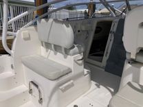 best yacht sales deals 290 Walkaround 29