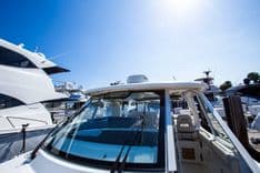 Лучшие предложения покупки яхты 380 Realm