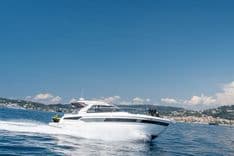 the best price on Bavaria Sport 400 HT