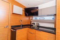 best yacht sales deals Bavaria Sport 400 HT 2016