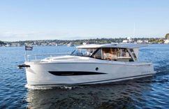 2024 Greenline 39 Hybrid - Greenline Yachts
