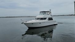 2000 Carver 450 Voyager Pilothouse - Carver Yachts