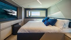 Buy a yacht UNREEL - PERSHING