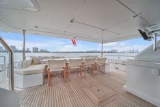 2017 Azimut 30 Metri - Azimut Yachts