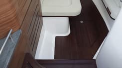 Стоимость яхты 35 ft 2020 Boston Whaler 350 Realm, Yacht Kings 2020