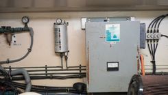 best yacht sales deals SUNSET GRILLE 1990