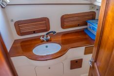 Продажа яхты Courage - Hinckley