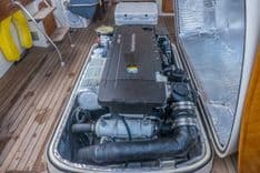 Стоимость яхты Courage - Hinckley