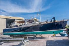 Стоимость яхты Courage