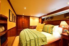 Waterford 109 yacht sale