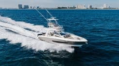 Boston Whaler 420 Outrage - Boston Whaler