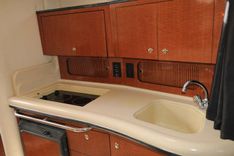 2003 Sea Ray 320 Sundancer 320 Sundancer