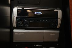 Продажа яхты 2003 Sea Ray 320 Sundancer 320 Sundancer