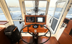 the best price on Helen - GUNBOAT