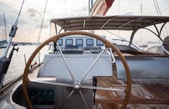 best yacht sales deals Golden Touch 88