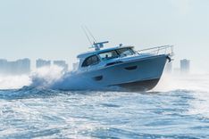 Buy a yacht ECLIPSE 505 Shadow Hull #001