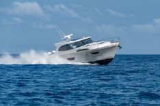Buy a ECLIPSE 505 Shadow Hull #001 - ECLIPSE at Shestakov Yacht Sales