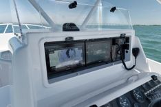 Продажа яхты 31 Strike - STRIKE