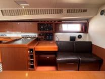 best yacht sales deals Beneteau Oceanis 48